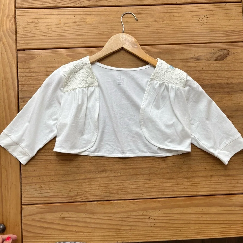 The Children's Place White Cropped Sweater with Short Sleeves